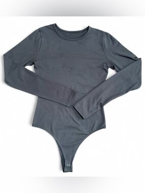 Hollister Scoop Neck Long Sleeve Bodysuit